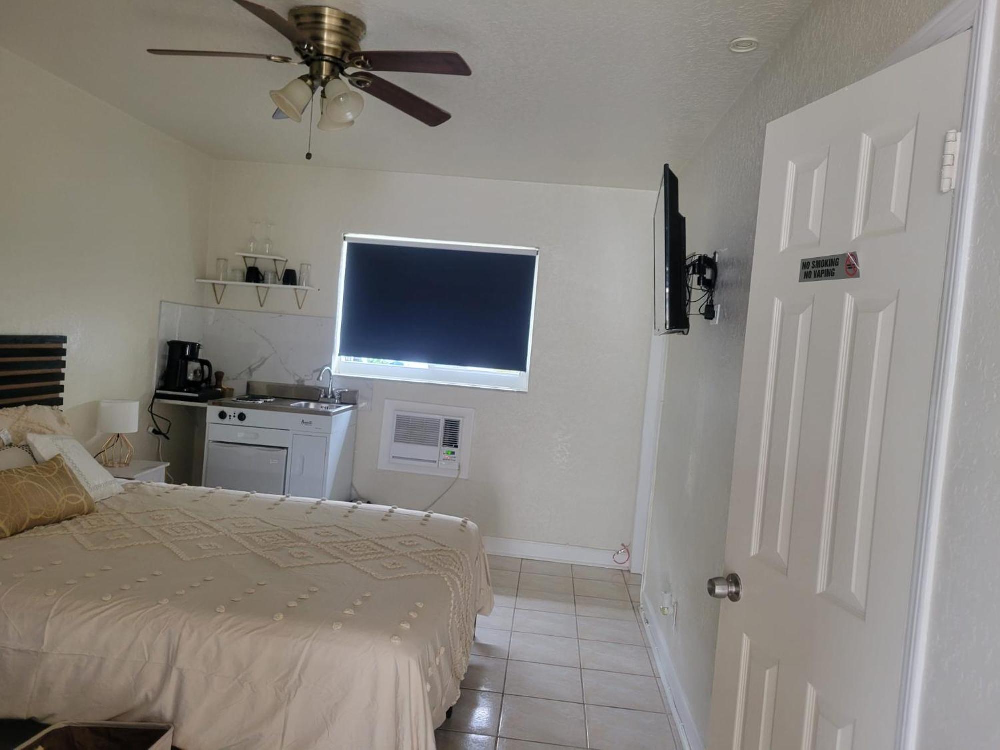 Madison Apartments ฮอลลีวูด ภายนอก รูปภาพ
